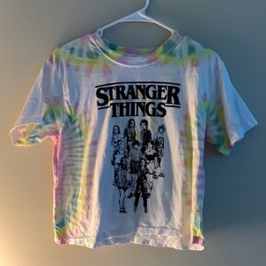 Tie die Stranger things crop top. ( Stranger things) Medium